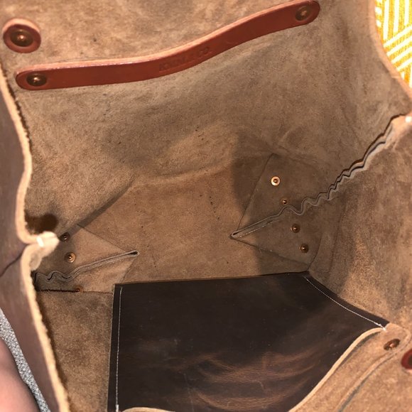 KMM & Co Classic Tote in Olive Kodiak - Picture 13 of 16